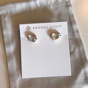 Kendra Scott Tessa Rose Gold Stud Earrings in Dichroic Glass